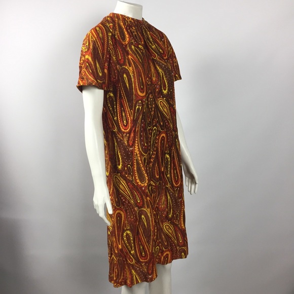 RETRO Short Sleeve Dress - Picture 3 of 7